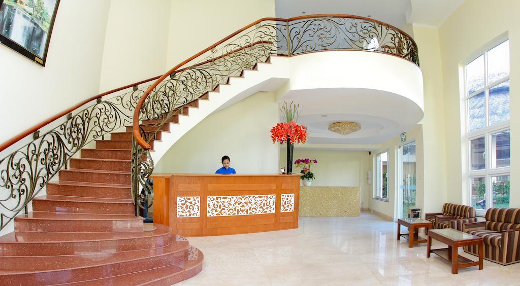 Hoa Binh Rach Gia Resort ラックザー エクステリア 写真