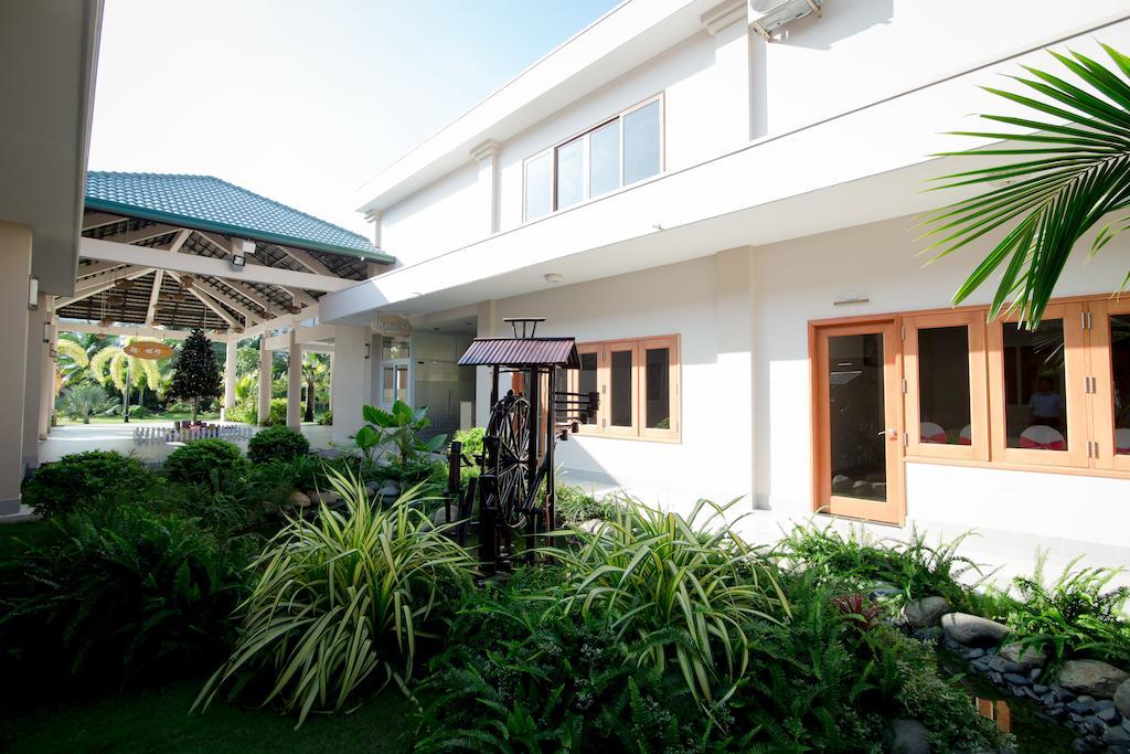 Hoa Binh Rach Gia Resort ラックザー エクステリア 写真